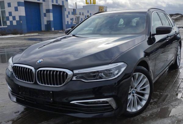 BMW 5 серия, 2019 год выпуска с двигателем Бензин, 96 759 BYN в г. Минск