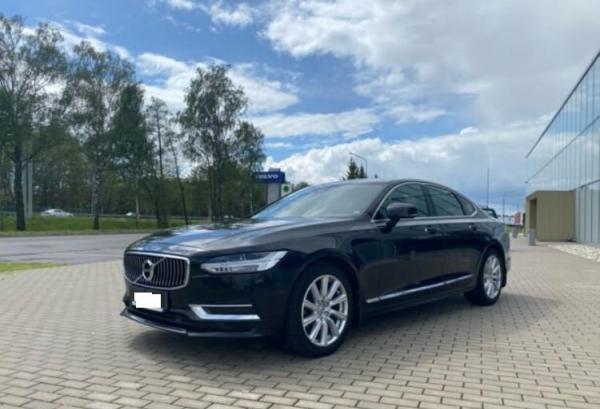 Volvo S90, 2019 год выпуска с двигателем Бензин, 104 276 BYN в г. Могилёв