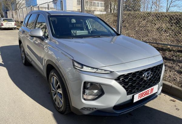 Hyundai Santa Fe, 2018 год выпуска с двигателем Дизель, 99 464 BYN в г. Минск