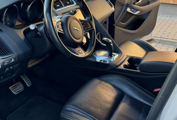 Jaguar E-Pace, 2018 год выпуска с двигателем Дизель, 113 124 BYN в г. Минск