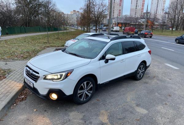 Subaru Outback, 2018 год выпуска с двигателем Бензин, 80 803 BYN в г. Минск