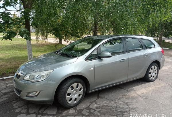 Opel Astra, 2011 год выпуска с двигателем Бензин, 24 401 BYN в г. Борисов