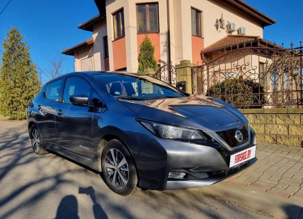 Nissan Leaf, 2018 год выпуска с двигателем Электро, 56 627 BYN в г. Минск