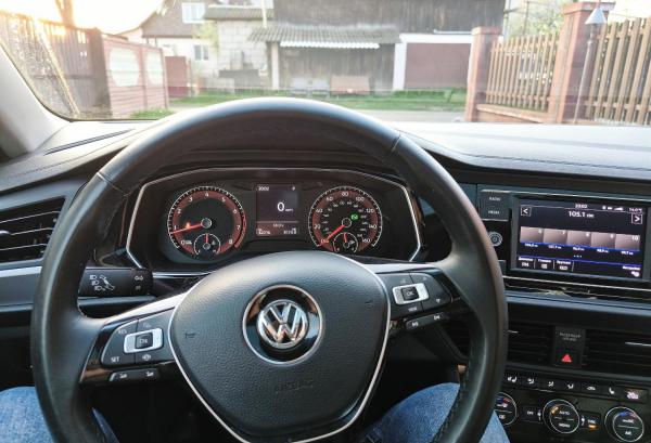 Volkswagen Jetta, 2019 год выпуска с двигателем Бензин, 64 031 BYN в г. Заславль