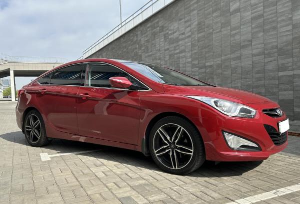 Hyundai i40, 2014 год выпуска с двигателем Бензин, 46 892 BYN в г. Минск