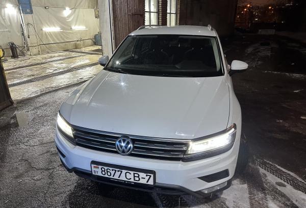 Volkswagen Tiguan, 2017 год выпуска с двигателем Дизель, 91 562 BYN в г. Минск