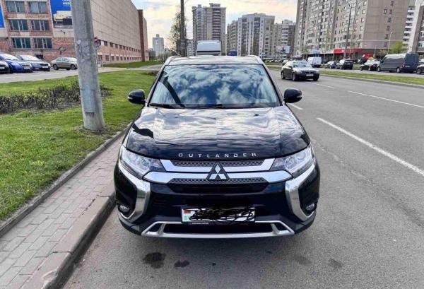 Mitsubishi Outlander, 2020 год выпуска с двигателем Бензин, 89 580 BYN в г. Минск