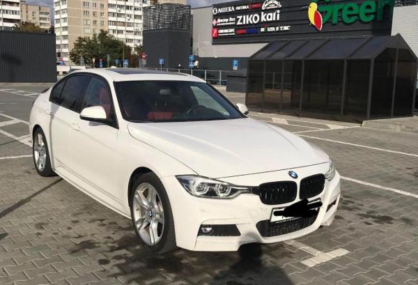 BMW 3 серия, 2018 год выпуска с двигателем Бензин, 86 089 BYN в г. Гомель