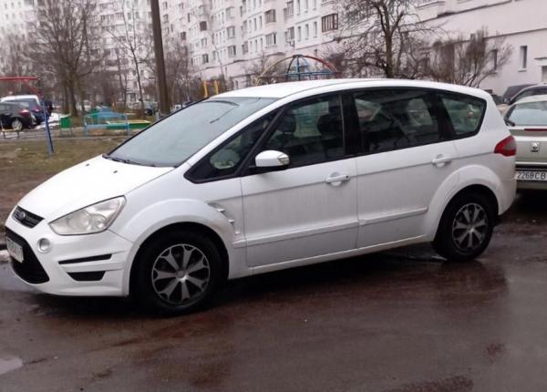 Ford S-Max, 2013 год выпуска с двигателем Бензин, 34 249 BYN в г. Минск