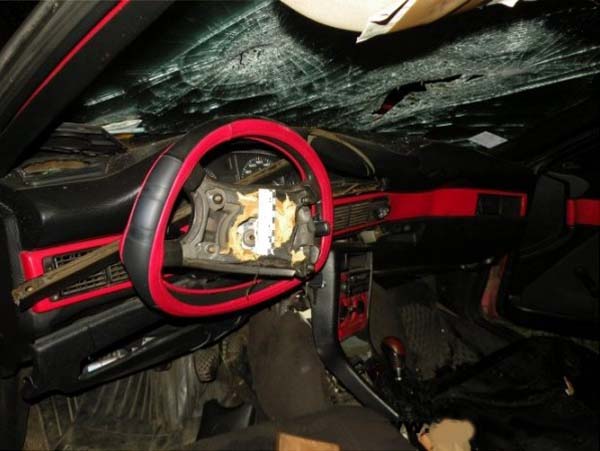 Audi слетел с дороги в Новогрудском районе, в результате чего два человека погибло