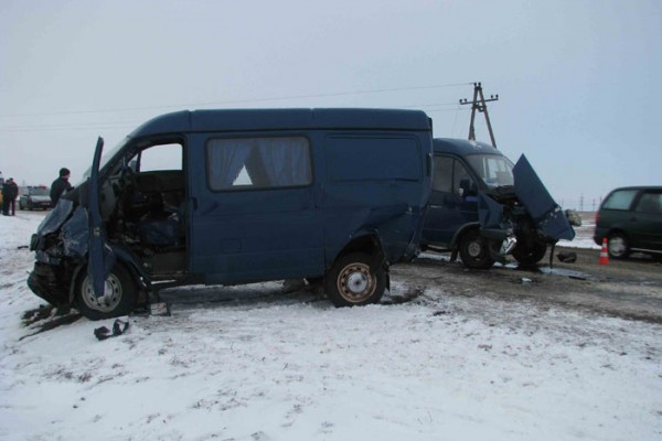 В Слуцком районе столкнулась ГАЗель и Seat: 5 человек пострадало, а 1 женщина погибла