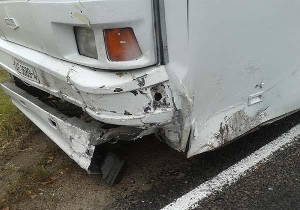 В Скиделе произошло столкновение автобуса и легкового авто Opel Calibra