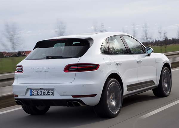 На белорусском рынке стартовали продажи кроссовера Porsche Macan