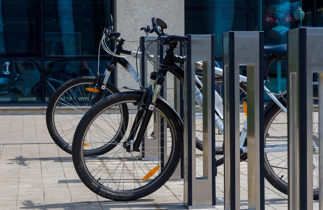Первые парковки для велосипедистов установлены в столице Республики Беларусь