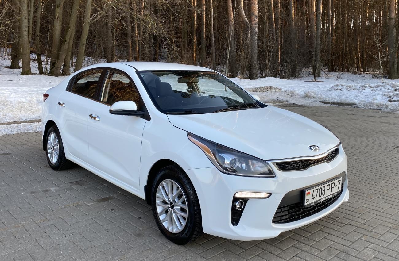 Выбираем свежий автомобиль KIA Rio: бюджет до $15000