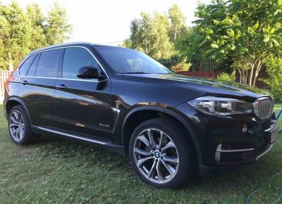 Фото BMW X5