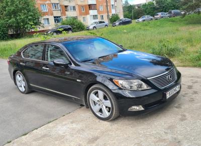 Фото Lexus LS