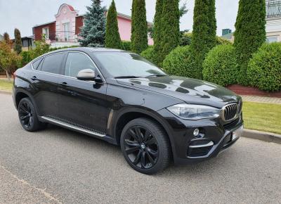 Фото BMW X6