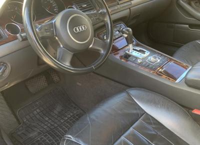 Фото Audi A8