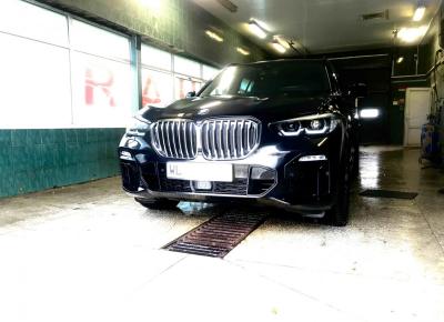 Фото BMW X5