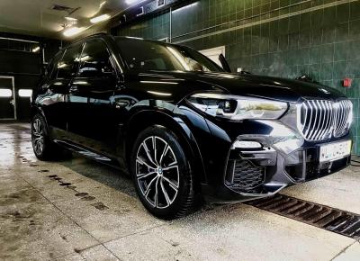 Фото BMW X5