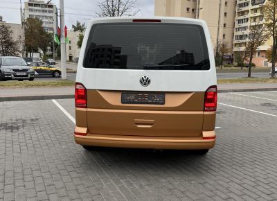 Фото Volkswagen Multivan