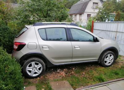 Фото Renault Sandero