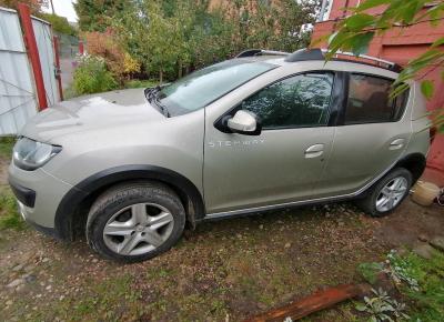 Фото Renault Sandero