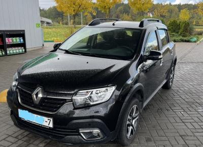 Фото Renault Sandero