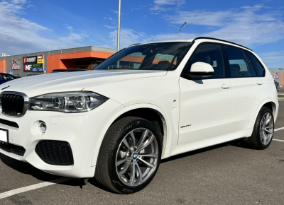 Фото BMW X5