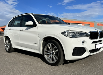 Фото BMW X5