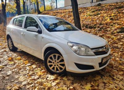 Фото Opel Astra