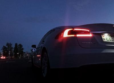 Фото Tesla Model S