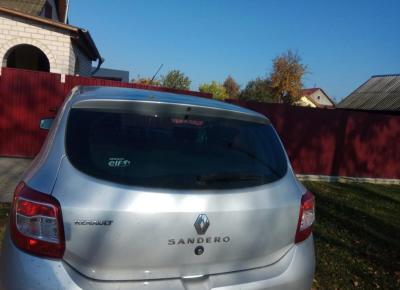 Фото Renault Sandero