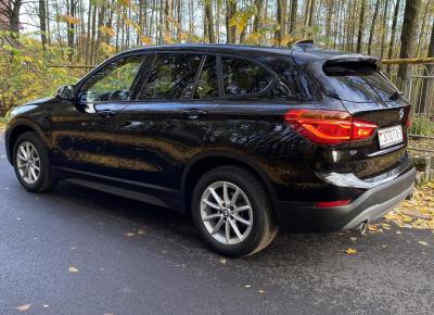 Фото BMW X1