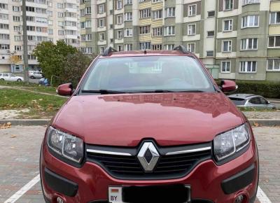 Фото Renault Sandero