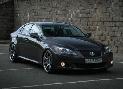 Фото Lexus IS