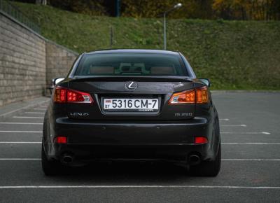 Фото Lexus IS