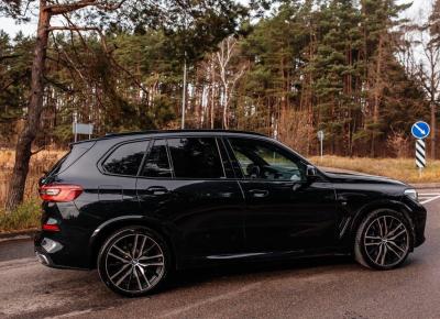 Фото BMW X5