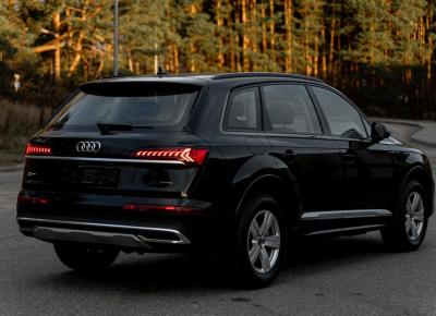 Фото Audi Q7