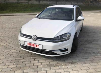 Фото Volkswagen Golf