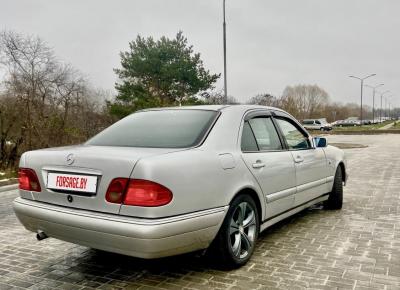 Фото Mercedes-Benz E-класс