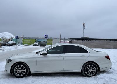 Фото Mercedes-Benz E-класс