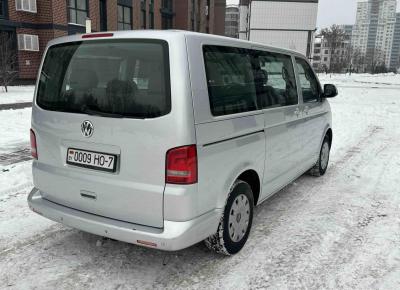 Фото Volkswagen Multivan