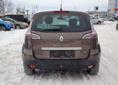 Фото Renault Scenic