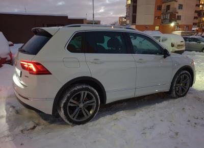 Фото Volkswagen Tiguan