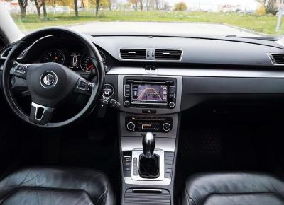 Фото Volkswagen Passat