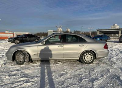 Фото Mercedes-Benz E-класс