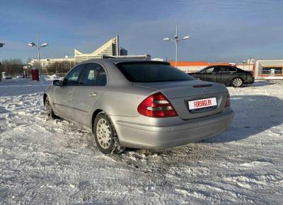 Фото Mercedes-Benz E-класс