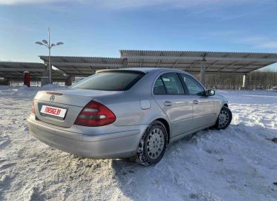 Фото Mercedes-Benz E-класс